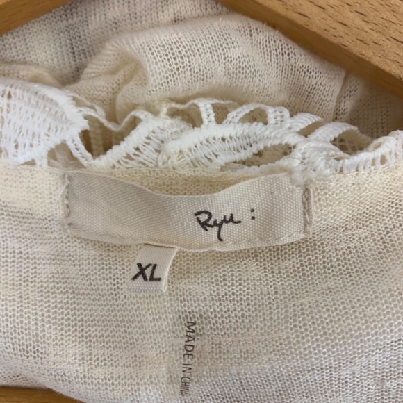 Ryu Vintage inspired Victorian Romantic ruffled lace boho cardigan ivory cream - Picture 9 of 12